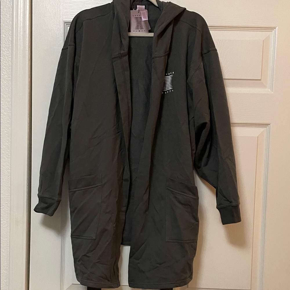 Savage X Fenty Black Hooded Robe size XL